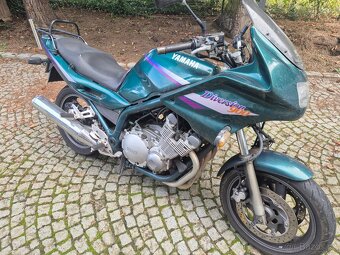 Yamaha Diversion 900 - 4