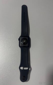 Prodám Apple watch SE 40mm, velikost řemínku m/l - 4