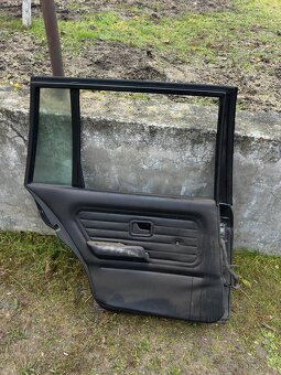 Bmw e30 touring LZ dveře - 4