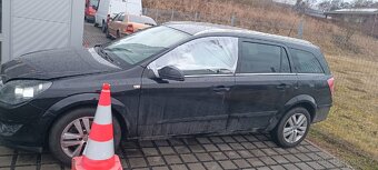 Opel Astra 1,7 CDTI kombi 92kW - 4