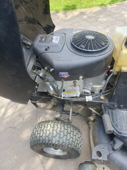 Zahradni traktor partner p200107HRB - 4