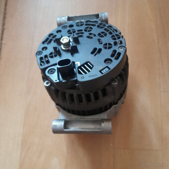 0 121 615 002 Alternátor originál BOSCH 14V/150A - 4
