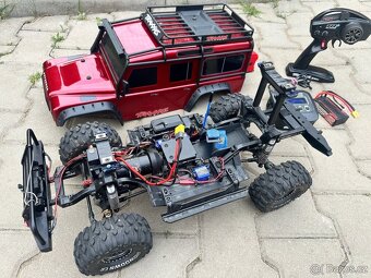 ZÁNOVNÍ - Traxxas TRX-4 Defender komplet set v tuningu - 4
