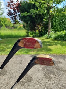 Golf clubs Wilson 3 & 5 - 4