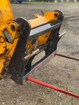 Vidle na balíky pro JCB manipulátor - 4
