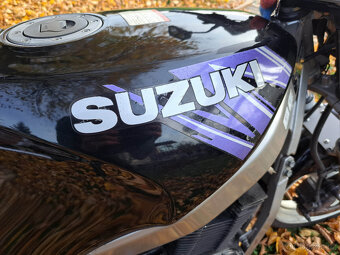 Suzuki GS500E A2 - 4