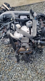 VW PASAT 5,5 V6 MOTOR - ZCELA FUNKČNÍ - 4