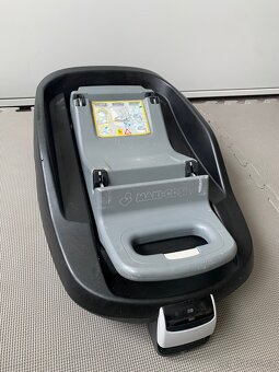 Základna Familyfix maxicosi + autosedačka Pearl 9-18kg - 4