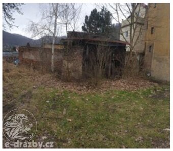 Bytový dům s pozemkem, spoluvlast. pod. 85/450, Ústí nad Lab - 4