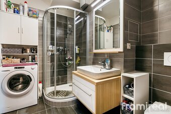Pronájem bytu 3+kk, 77 m² - Rousínov, ul. Sušilovo nám. - 4