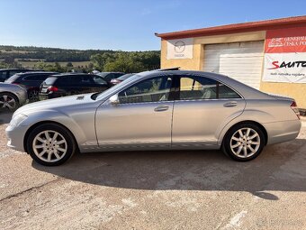 MERCEDES W221,S500 5.5 V8 4MATIC,BOHATÁ VÝBAVA - 4
