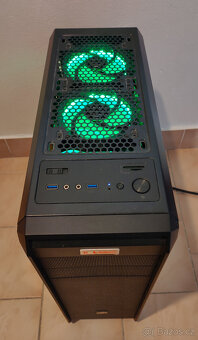 Herní počítač s RX 5700 XT OC+, i5 9600K , Z390, Win 11 - 4