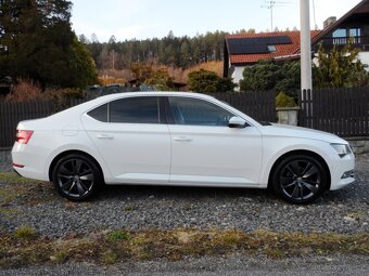 Škoda Superb 2.0 TDI 110 KW Xenon,Zachovalé,Koupeno v ČR - 4