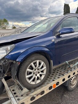 OPEL ASTRA CARAVAN 1,6 16V - nahradní díly - 4