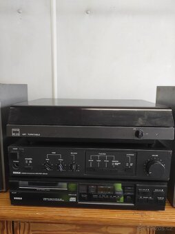Sestava Tesla ,gramofon, zesilovač a gramofon. - 4