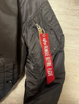 Alpha Industries Bomber Bunda S velikost ( Jako nove ) - 4