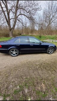 Mercedes benz - 4
