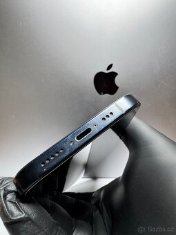 iPhone 13 - 4