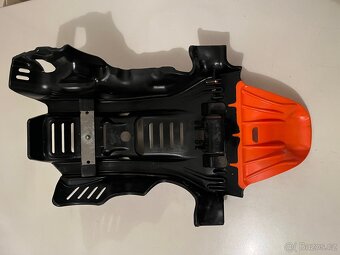 Kryt pod motor KTM SX 250 - 4