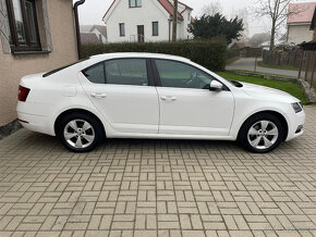 Škoda Octavia 2,0 TDi 110 kW,DSG,Style - 4