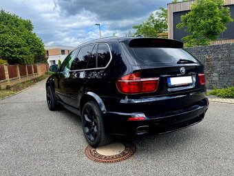 BMW X5 E70 4.0 D X-drive M-paket r.v.2013 původ ČR 7 míst - 4