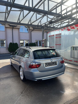 Bmw e91 325i - 4