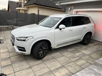Volvo XC90 - 4