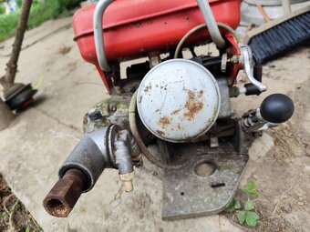 Motor na loď - 4
