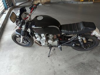 Honda CB 750 café racer - 4