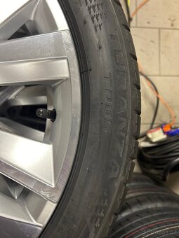 Škoda Octavia IV original ALU Lerna 18” 225/45 R18 - 4