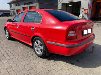 ŠKODA OCTAVIA 1.9 TDI 66kW ELEGANCE - 4