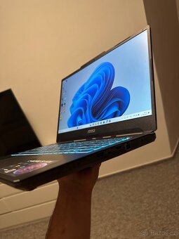 MSI Cyborg 15 A12UC-1444CZ - 4