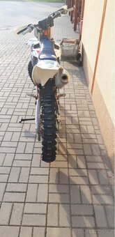 KTM 450 sxf 2022 - 4