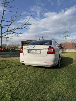 Prodám Škoda Octavia 2.0 TDI 103 kW Style (2010) - 4