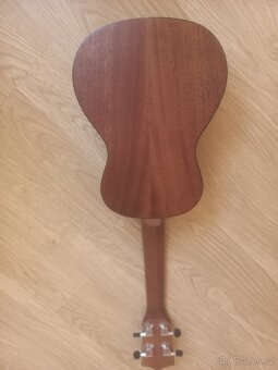 Koncertní ukulele - 4