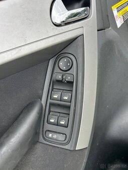 DVEŘE- Citroën C4 Picasso r.v. 2011 - 4