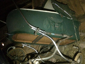 Starý retro kočárek Liberta - 4
