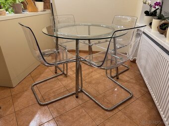 Kuchyňský skleněný stůl s židlemi - 4