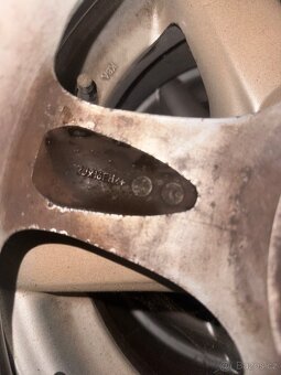 Alu kola enzo r 16 - 4