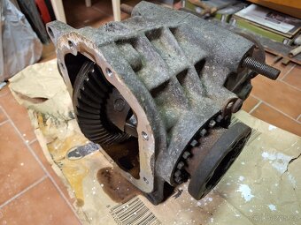 Samosvorný diferencial Ford Sierra - 4