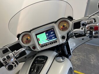 INDIAN CHIEFTAIN 1800 - 4