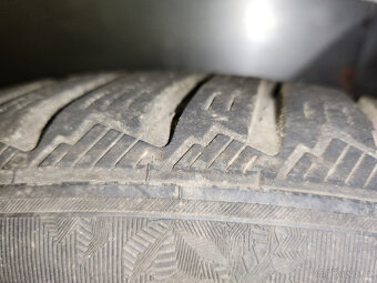 P: starší Yokohama Geolandar 245/70 R16 107T M+S 2ks - 4