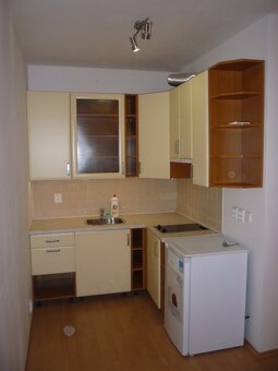 Nabízím dlouhodobý pronájem bytu 1+kk, 41m2, Hořice - 4