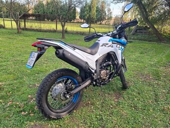 VOGE 300 RALLY - najeto 650 Km - jako nové - 4