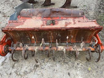 Kultivátor pro traktory cca 1,5 t - 4