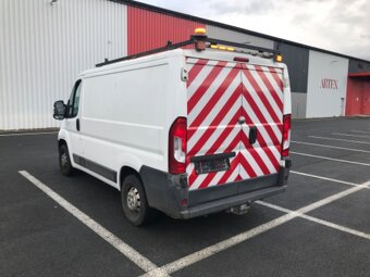 Peugeot Boxer- pojízdná dílna, servisní vůz - 4