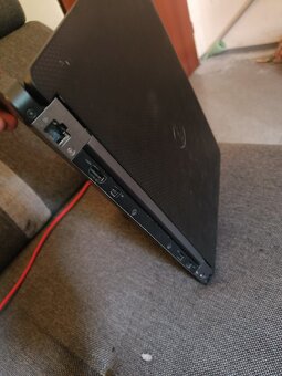 Prodám notebook Dell latitude e7270 - 4