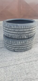Hankook 225/30 r20 - 4