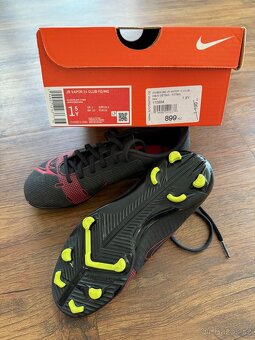 Dívčí kopačky NIKE - vel. 33 - 4