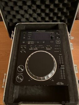 Pioneer CDJ 350 - 4